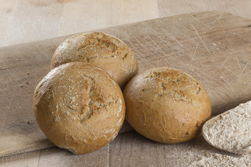 duitse-pan-broodjes-online-vers-brood-bestellen-bakkerij-aroma-verzenden-heel-nederland Bakkerij Aroma